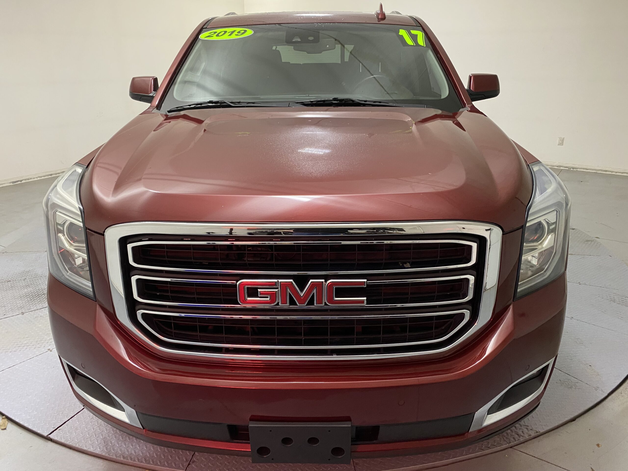 2019 GMC Yukon SLT's photo